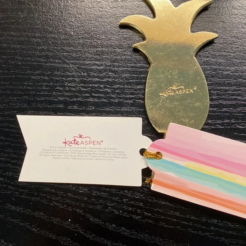 N/A pineapple bottle